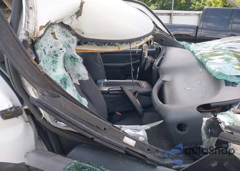 2005 Chevrolet Silverado 1500 Work Truck z USA, uszkodzony, nr VIN 1GCEC14V85E109891